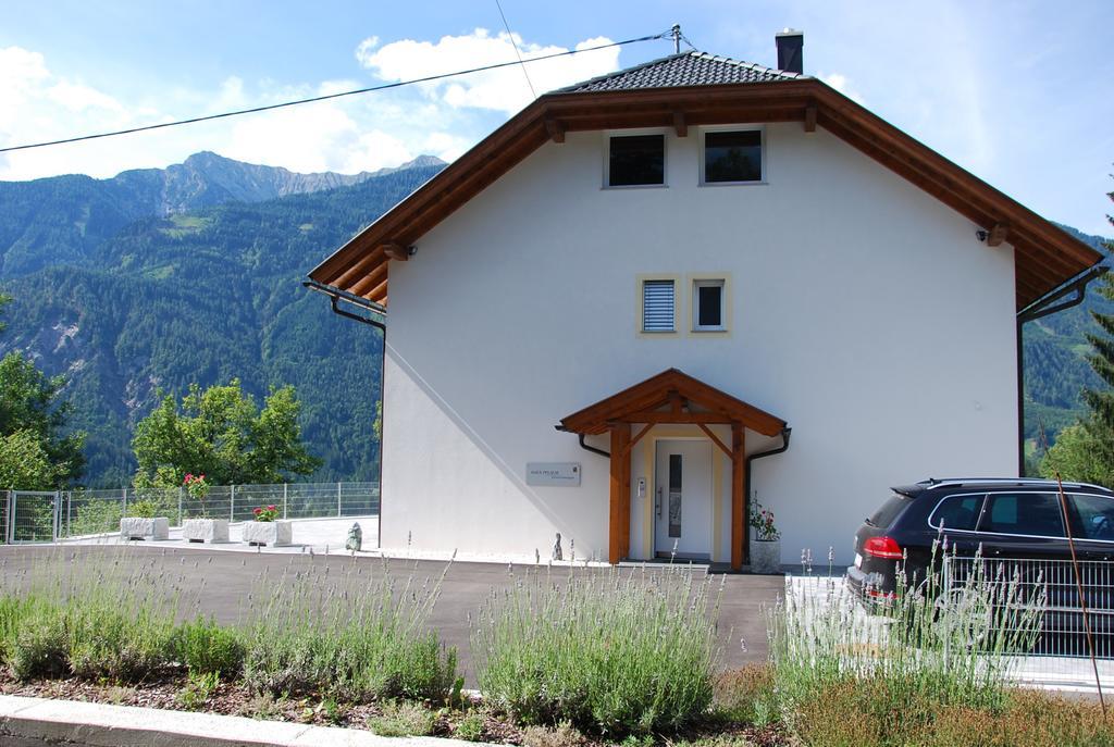 Haus Pflaum Apartman Dellach im Drautal Kültér fotó