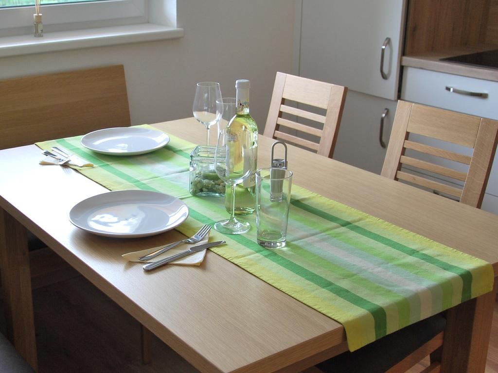 Haus Pflaum Apartman Dellach im Drautal Kültér fotó