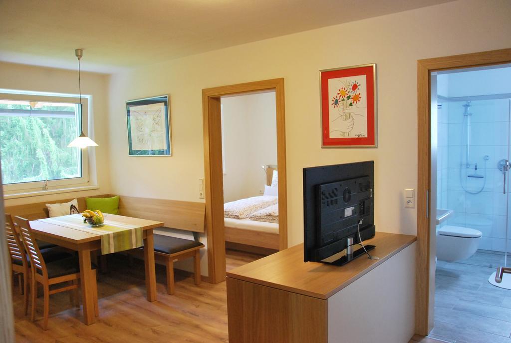 Haus Pflaum Apartman Dellach im Drautal Kültér fotó